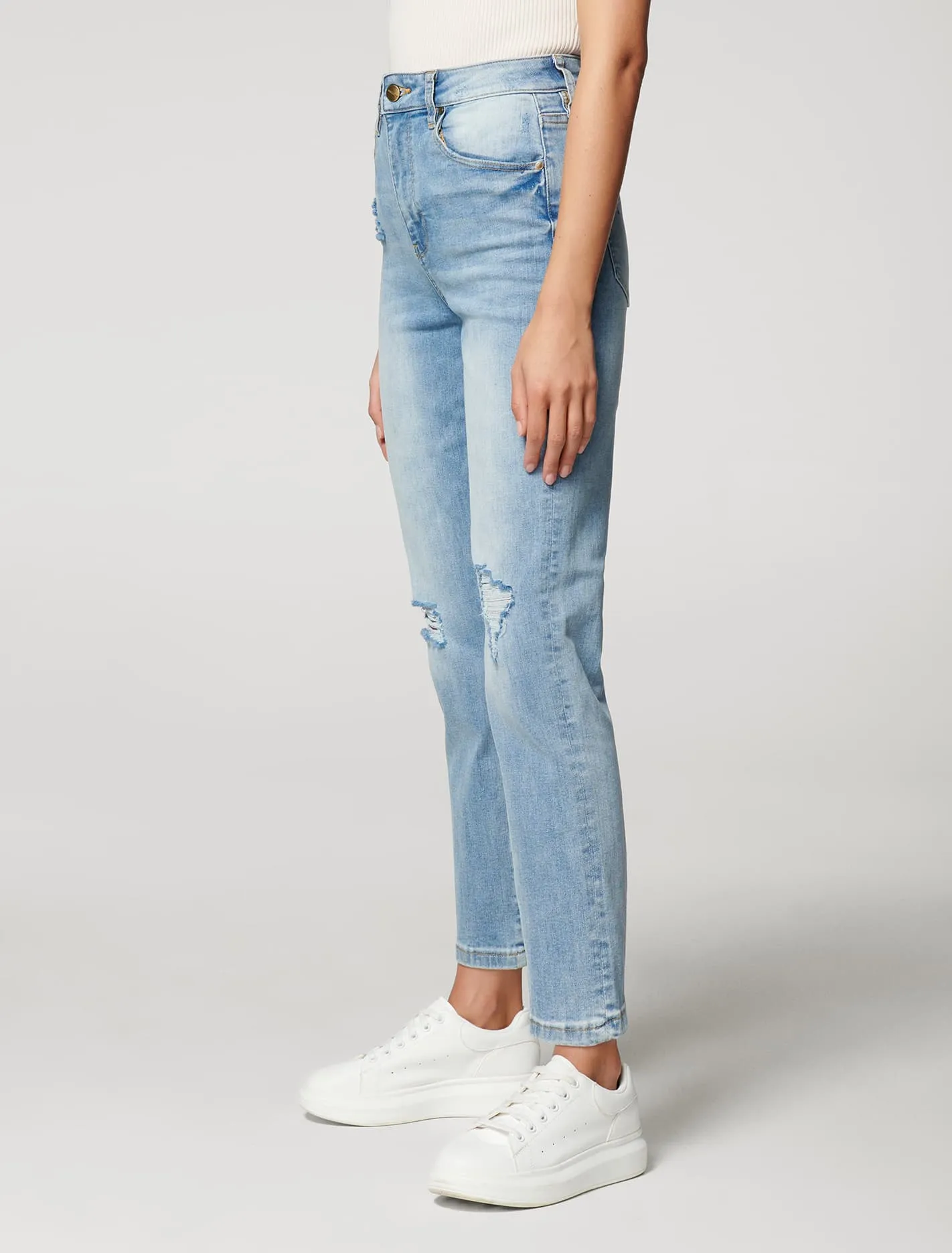 Bambi Mid Rise Slim Jean