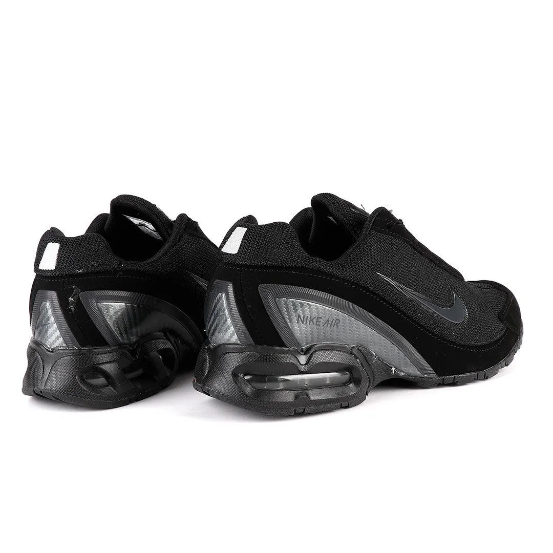 N Presto Essential Black Sneaker