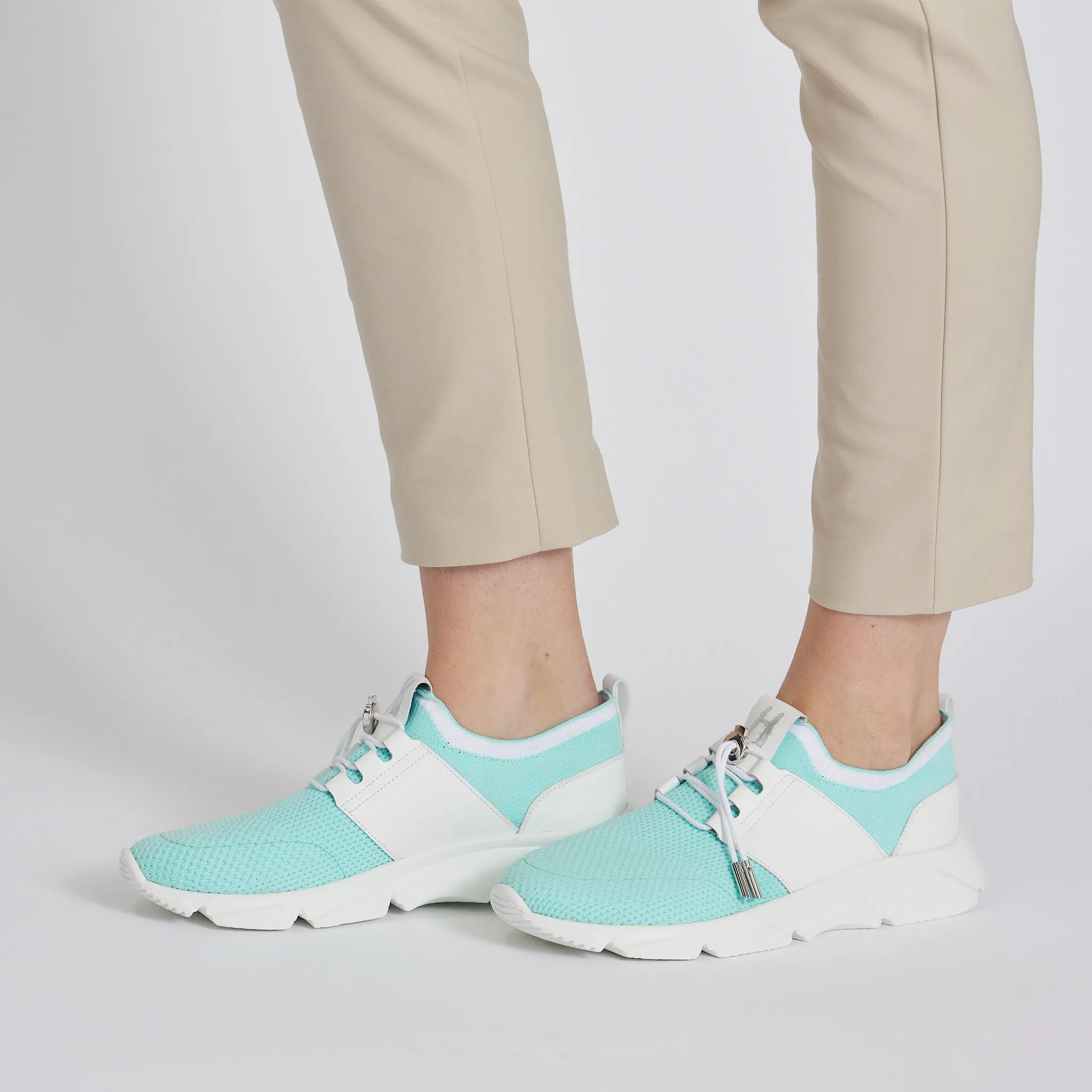 Perla Mesh Sneaker in Aqua