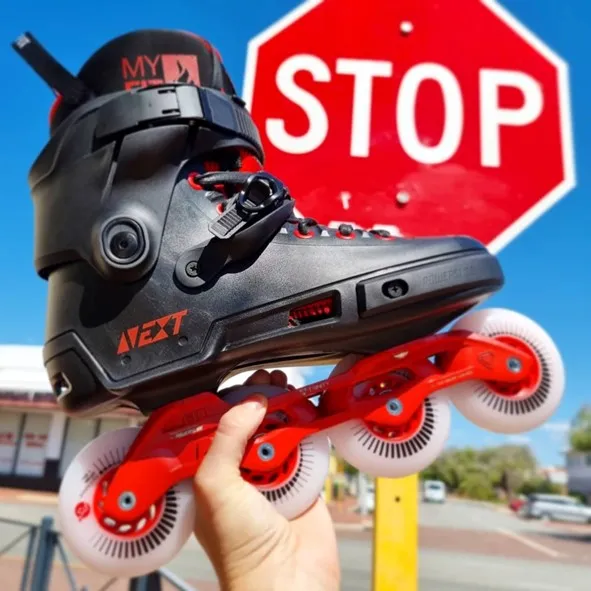 Powerslide Next Black Red 80 Inline Skates