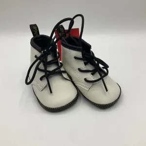 Size 2: Doc Martens Airwair Creme Lace-Up Soft-Soled Sneakers