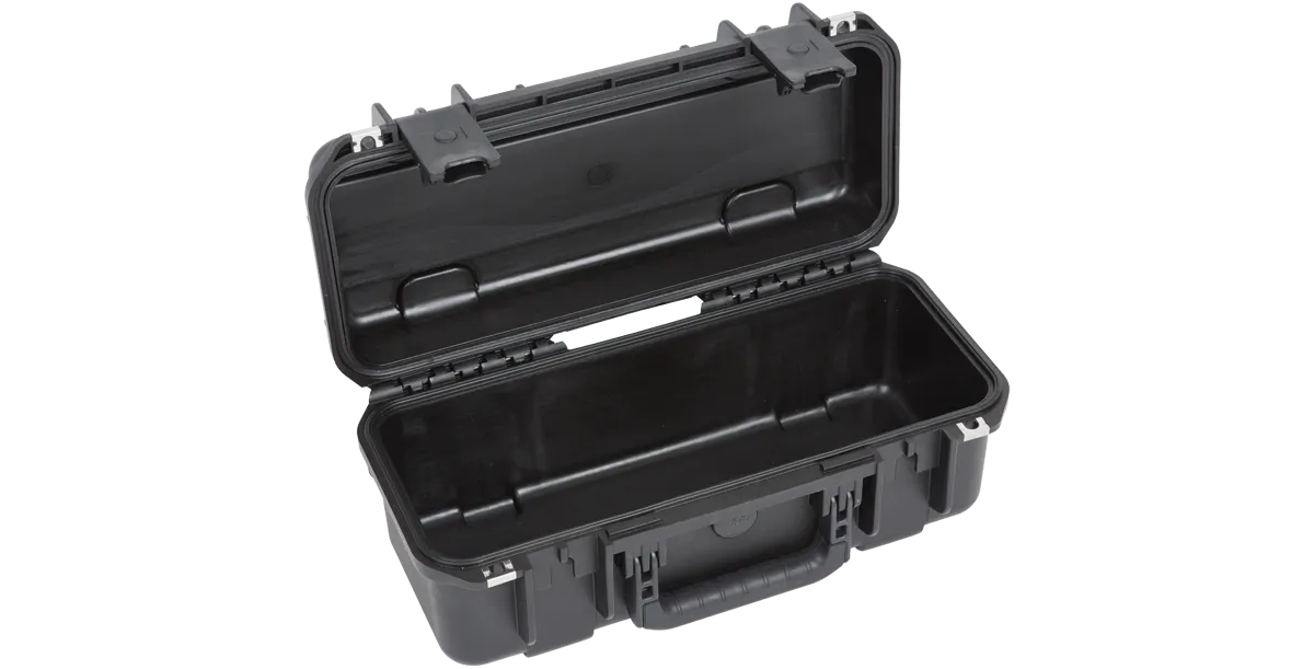 SKB Cases 3i 17" x 6" x 6"