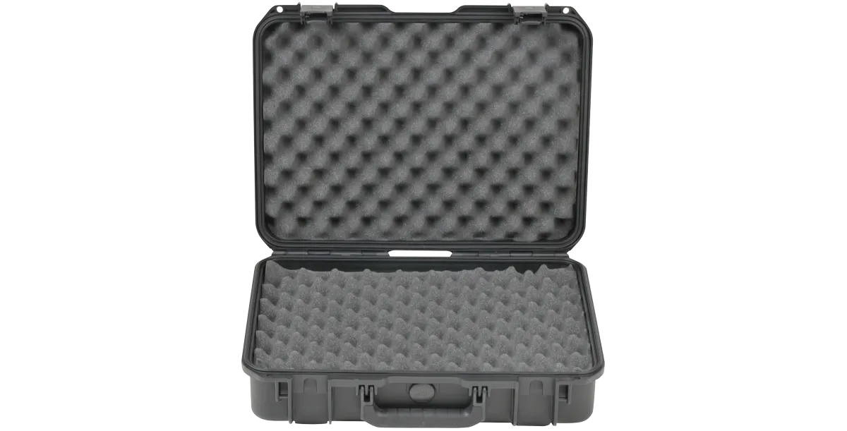 SKB Cases 3i 18" x 13" x 5"