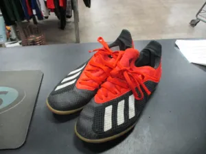 Used Adidas Indoor Soccer Cleats Size 4